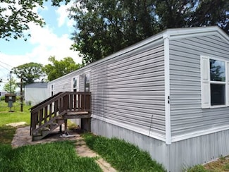 775 Steele Rd Unit 44, Alvin, TX 77511