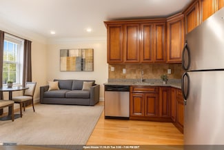 70 South St Unit 3, Jersey City, NJ 07307