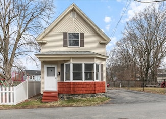 5 Brown Ct, Methuen, MA 01844