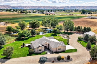 1795 W Black Canyon Hwy, Emmett, ID 83617