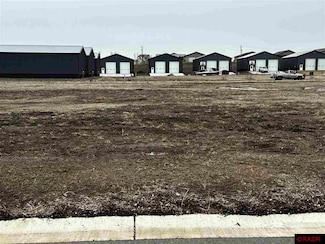 319 Ashlynn Ct, Courtland, MN 56021