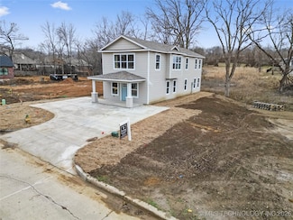 2002 W Driftwood Dr, Claremore, OK 74017