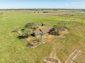 11552 Fm 1383, Schulenburg, TX 78956