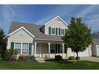 345 Teal Cir, Akron, OH 44319