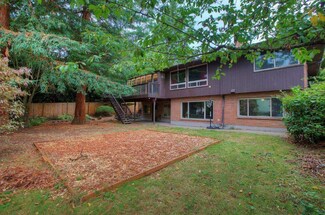 525 S 152nd St, Burien, WA 98148
