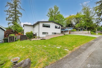 6826 NE 149th St, Kenmore, WA 98028