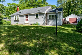 24 Lowell Dr, Orleans, MA 02653