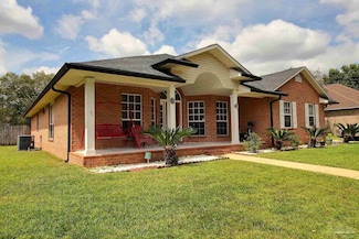 213 Newberry St, Cantonment, FL 32533