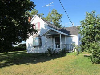 1156 N 2700 East Rd, Milford, IL 60953