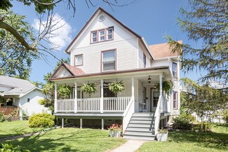 206 S Maple St, Grant Park, IL 60940