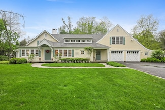 19 Hilltop Rd, Norwalk, CT 06854