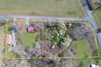 1611 Beaverdale Rd NE, Dalton, GA 30721
