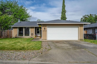 612 Chestnut St, Medford, OR 97501