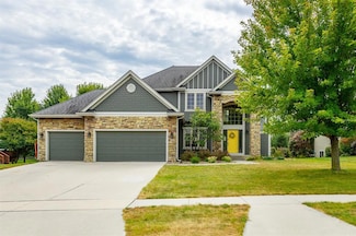 600 Spyglass Ln, Waukee, IA 50263