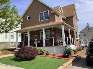 11 Dyer Ave, Everett, MA 02149