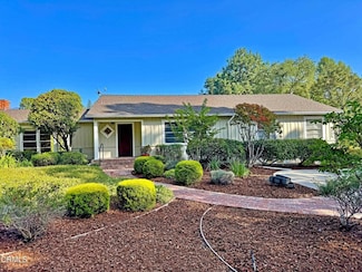 4544 Hillard Ave, La Canada Flintridge, CA 91011