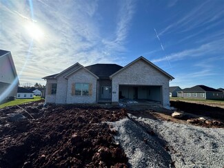 855 Sheldrake Ln, Bowling Green, KY 42101