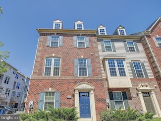 8200 N Channel Dr, Greenbelt, MD 20770
