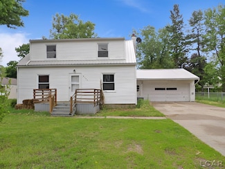 2171 Harold St, Adrian, MI 49221