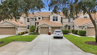 8458 Radcliffe Terrace Unit 202, Naples, FL 34120