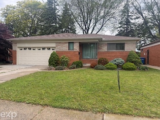 26167 Fairfield Ave, Warren, MI 48089