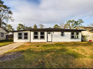 5260 Landry Ln, Beaumont, TX 77708