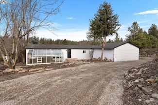 36015 N Milan Elk Rd, Chattaroy, WA 99003