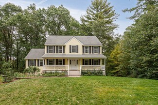 17 Fairview Dr, Pelham, NH 03076