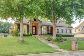 605 E 119th St S, Jenks, OK 74037