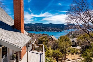 28919 Mammoth Dr, Lake Arrowhead, CA 92321