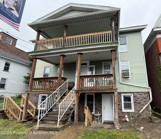 409 Pittston Ave Unit 2nd Fl, Scranton, PA 18505