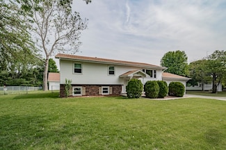 24460 W Easy St, Plainfield, IL 60586