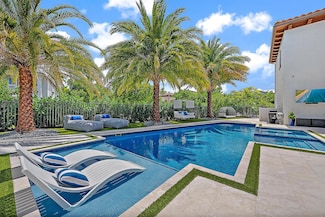 2069 Dickens Terrace, Palm Beach Gardens, FL 33418