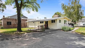 1707 W 19th Ave, Kennewick, WA 99337