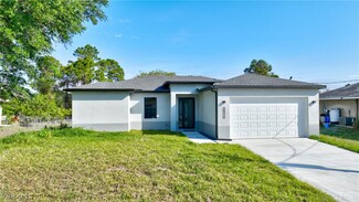 2810 64th St W, Lehigh Acres, FL 33971