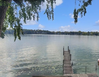 1700 Finch Ln, Mound, MN 55364