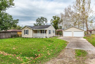 12326 23rd St, Santa Fe, TX 77510