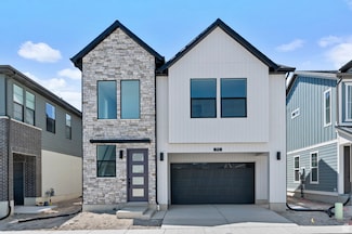 3931 W Red Clover Dr, Eagle Mountain, UT 84043