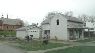 6898 Front St, Spencerville, IN 46788