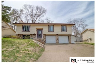 5074 S 159th Cir, Omaha, NE 68135