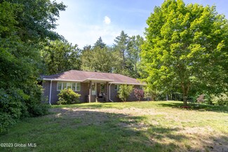 190 Reynolds Rd, Fort Edward, NY 12828