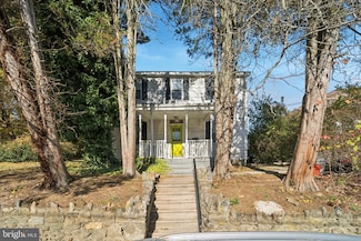 3847 Dennison Ave, Drexel Hill, PA 19026