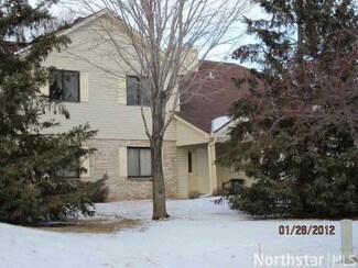 4374 4374 Buckingham Ct, Vadnais Heights, MN 55127