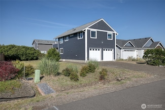 1143 Greenview Ave SW, Ocean Shores, WA 98569