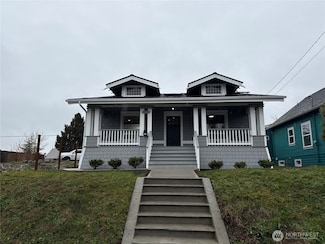 1912 4th St, Bremerton, WA 98337