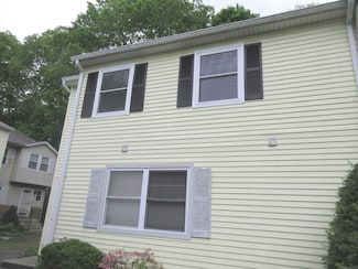 25 Padanaram Rd Unit 76, Danbury, CT 06811