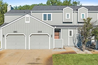 1003 N Lakewind St, Wichita, KS 67212