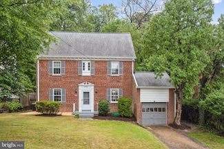 2926 Kanawha St NW, Washington, DC 20015