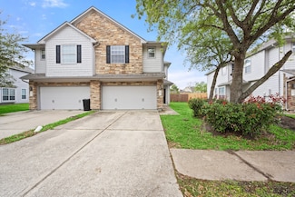 251 Drake Run Ln, League City, TX 77573