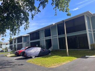 19740 SW 103rd Ct Unit 108, Cutler Bay, FL 33157